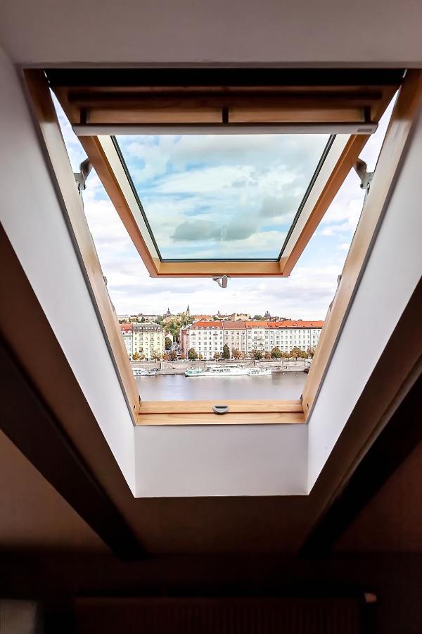 Appartement Attic On Waterfront / View / Netflix Praag