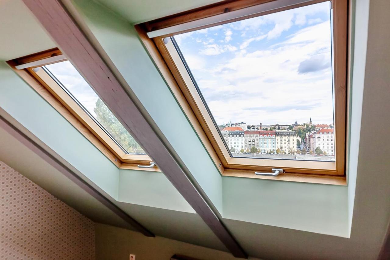 Appartement Attic On Waterfront / View / Netflix Praag